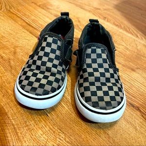 Vans Checkered slip on. Toddler 9